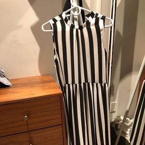 Black and white dress